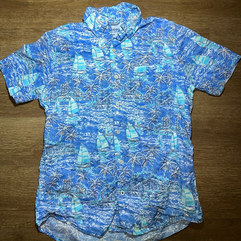 IZOD Men's‎ Shirt Size M Hawaiian Saltwater Island Print